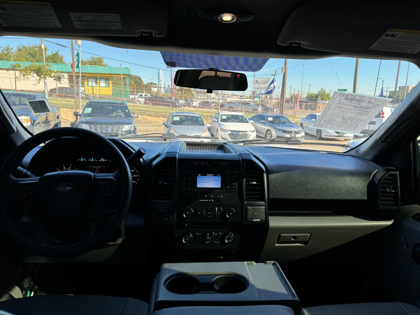 2018 Ford F-150 XLT SuperCrew 6.5-ft. Bed 4WD (1FTEW1EP5JK) with an 2.7L V6 DOHC 24V engine, 6A transmission, located at 945 E. Jefferson Blvd, Dallas, TX, 75203, (214) 943-7777, 32.752514, -96.811630 - Photo#4